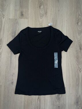 Old Navy Black Ribbed Short Sleeve Tee NWT Size L